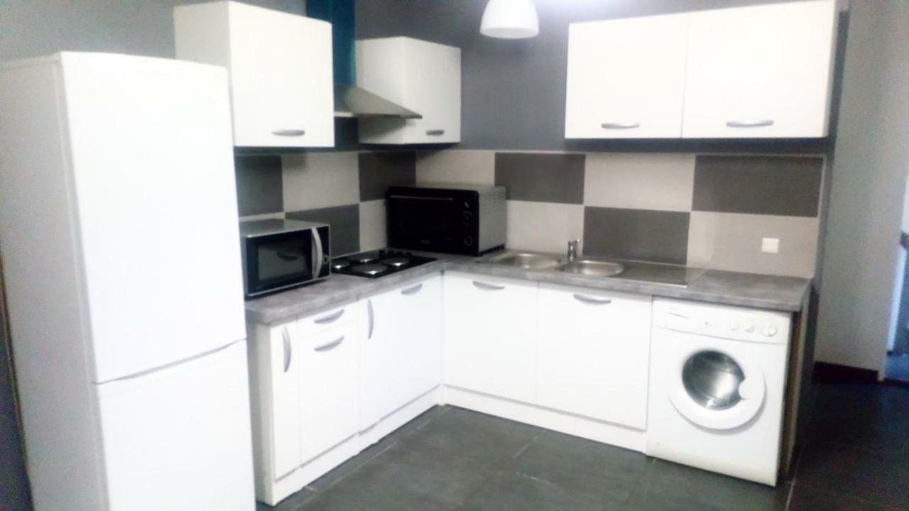 Maison Duplex & Appartement Sur Cour La Ferte-Gaucher Bagian luar foto