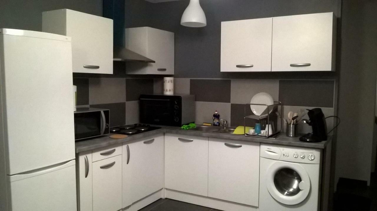 Maison Duplex & Appartement Sur Cour La Ferte-Gaucher Bagian luar foto