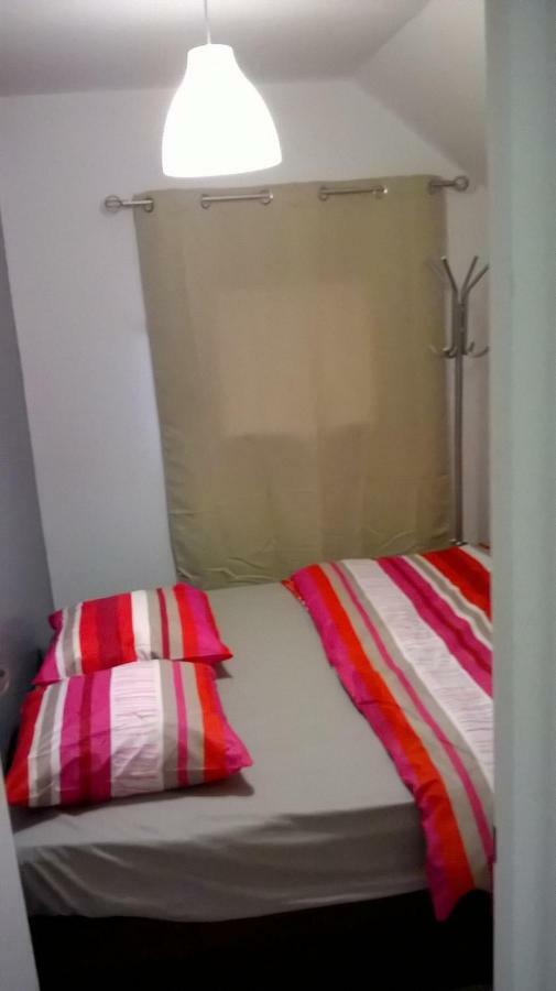 Maison Duplex & Appartement Sur Cour La Ferte-Gaucher Bagian luar foto